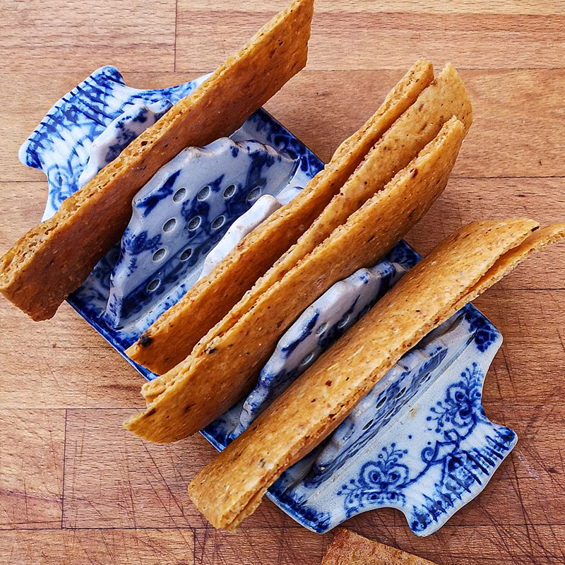 Keto zemesriekstu siera sausiņi