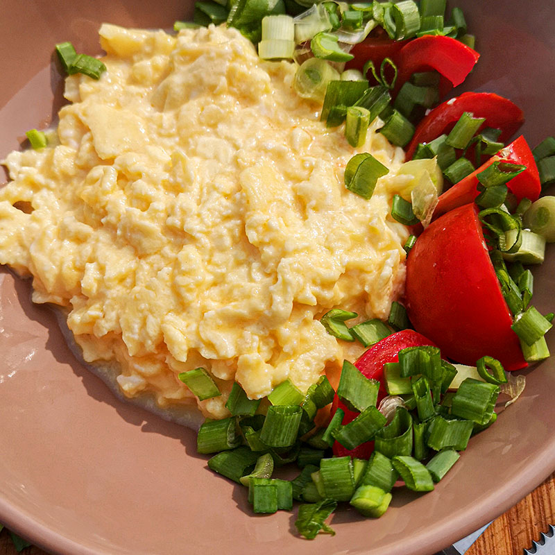 Krēmīgā omlete ar jogurtu